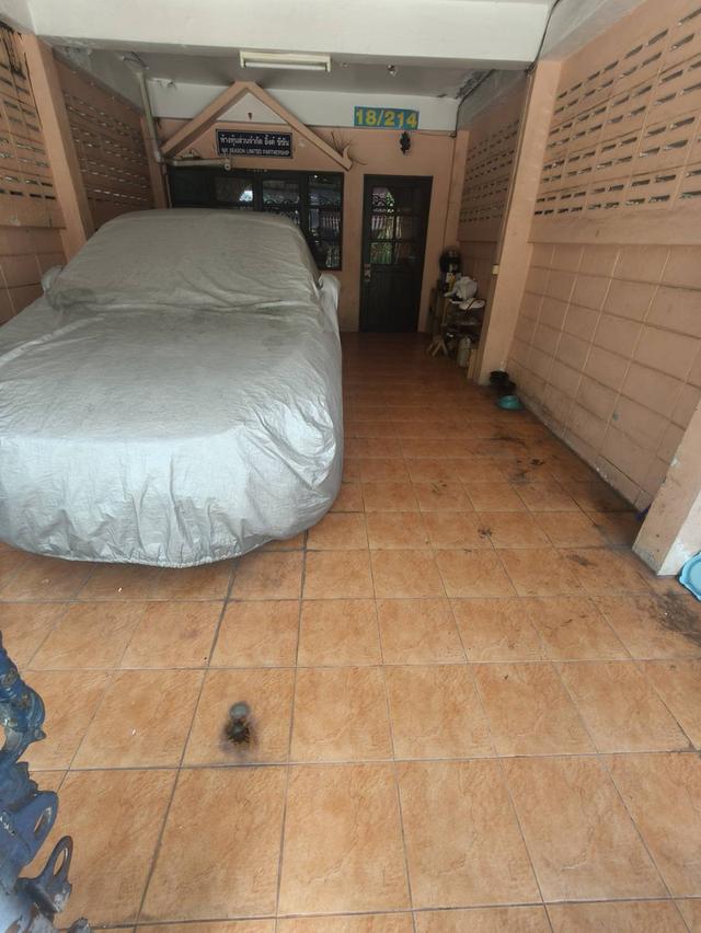 ทาวน์เฮ้าส์ รามอินทรา 2