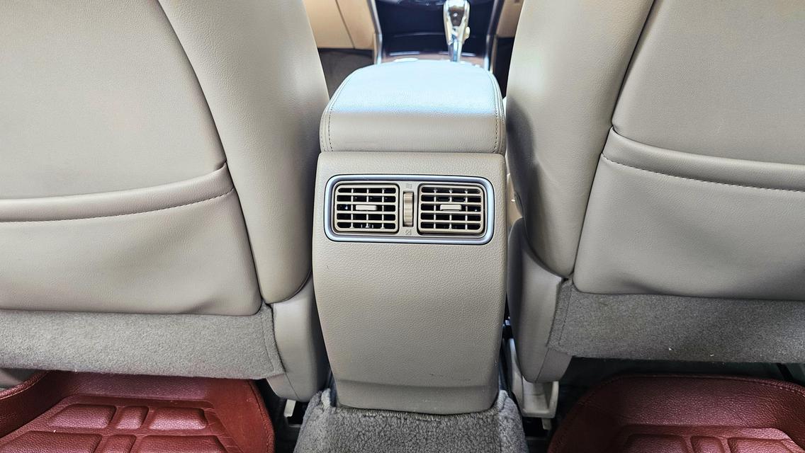 ขายรถ Nissan Teana 2.5XV Sedan ปี 2014 สีน้ำตาล เกียร์ออโต้ รูปที่ 9