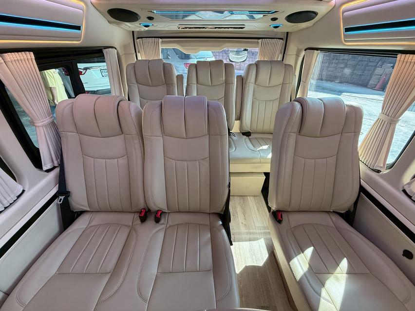 Toyota Commuter 2.8 ปี25 รูปที่ 14