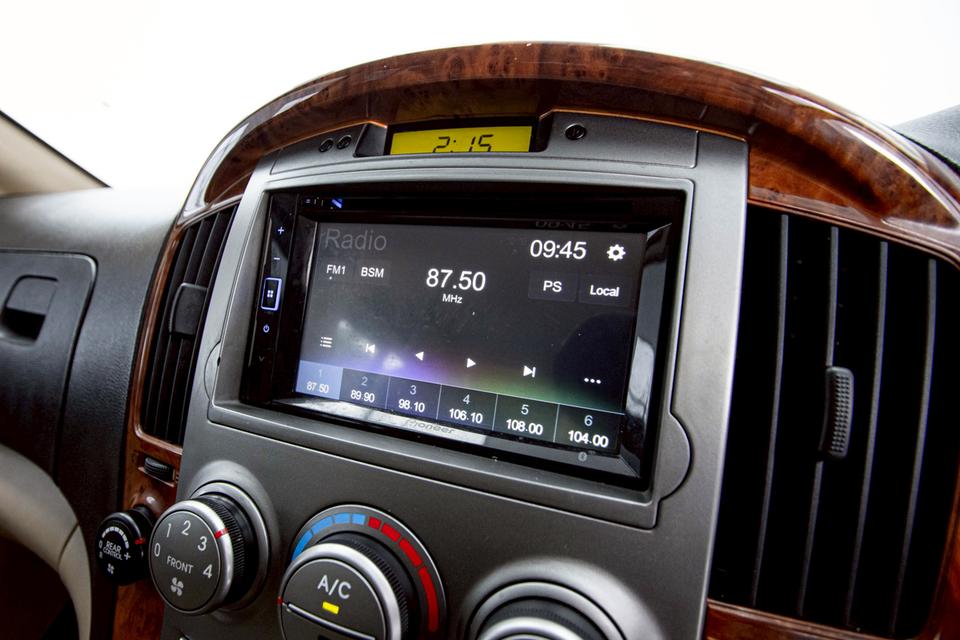 HYUNDAI H1 2.5 ELITE 2016  9