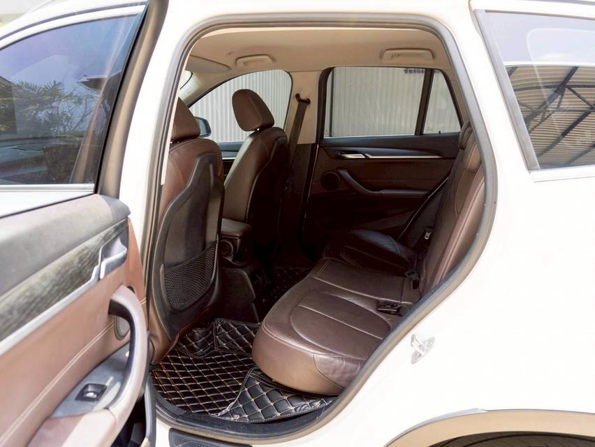 BMW X-1 sDrive18d xLine ปี 2017 จด 2019 ♨️ #ประกันเครื่องเกียร์3ปี30000km.♨️ รูปที่ 17