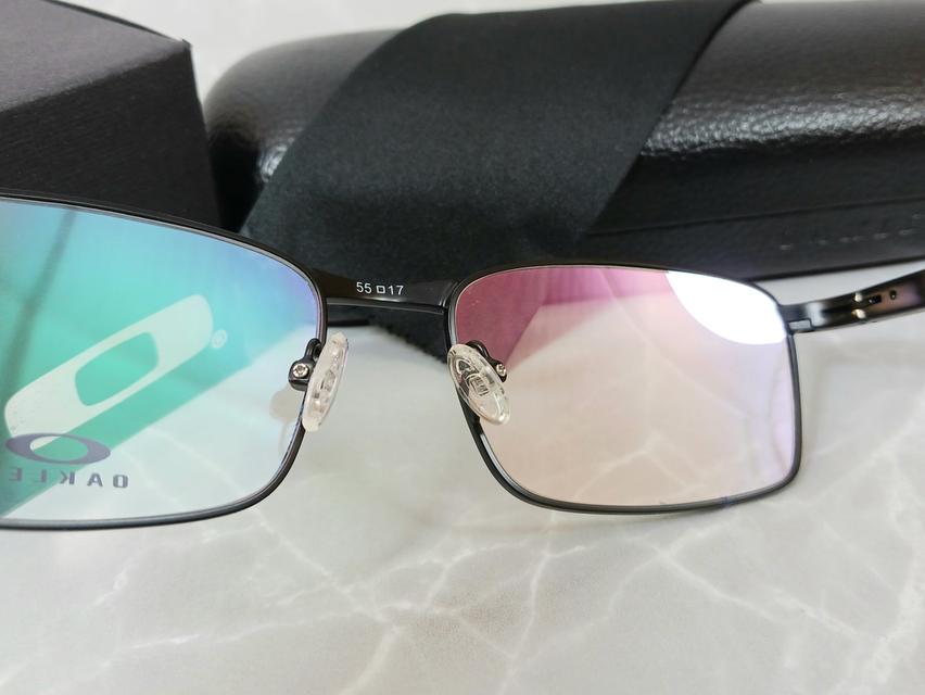 กรอบแว่นตา Oakley Titanium  7