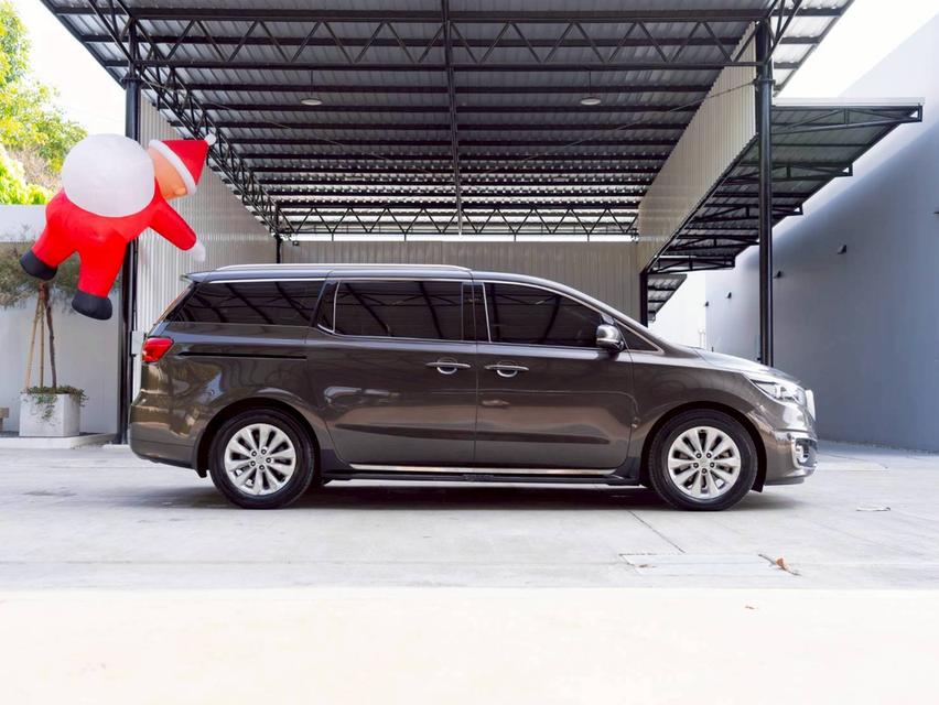 Kia Carnral 2.2EX ปี17