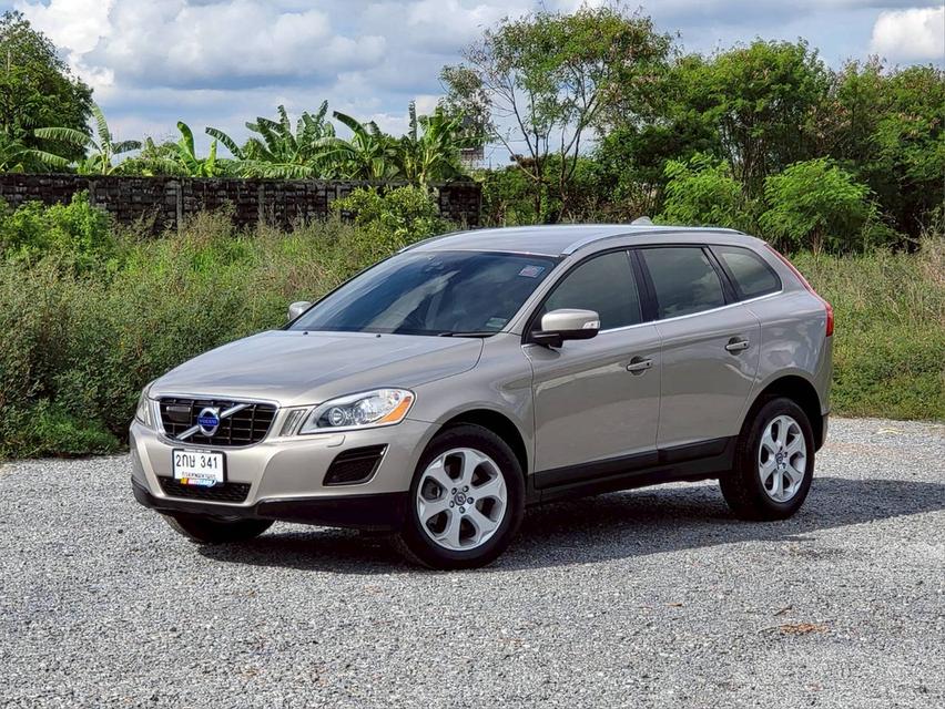 รหัสรถ NC341 VOLVO XC60 D4 Turbo (Diesel) เกียร์ไฟฟ้า 20