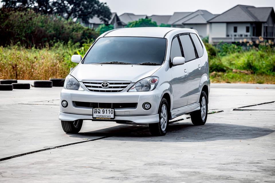 Toyota Avanza 1.3E ปี 2005  Auto สวยเดิม หายาก สภาพดี รูปที่ 2