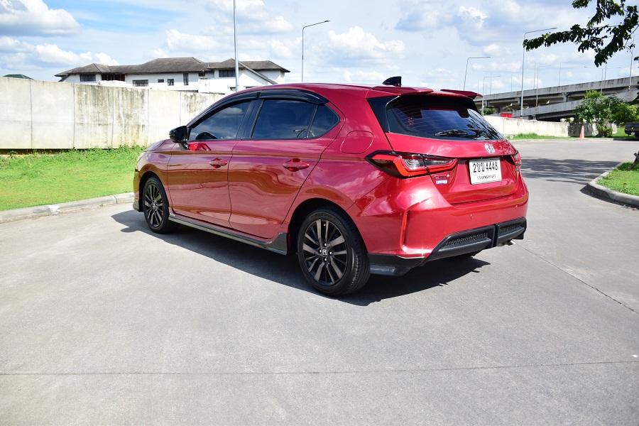 จ่ายแค่ 99 บาท ออกรถได้เลย HONDA CITY 1000 เทอร์โบ RS สปอรต์ 5ประตูท็อปออฟชั่นส์ ชุดแต่งรอบคัน มือเดียว  พร้อมใช้ โทร0957401229 ไอดีไลน์ UTBP 12