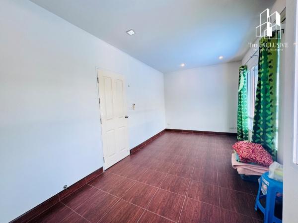 🏠 ขายด่วน! ทาวน์เฮ้าส์ พลีโน่ รัตนาธิเบศร์-ชัยพฤกษ์ (หลังมุม) ยอมขายขาดทุน! ราคาต่ำกว่าประเมิน กู้มีเงินเหลือ 10