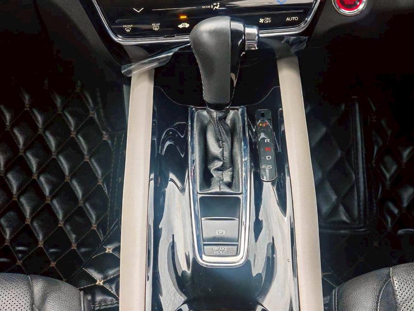 2019 HONDA HR-V 1.8 EL 8