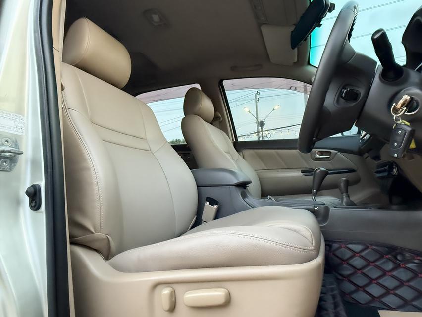 ขาย Toyota Fortuner 3.0V 4wd ปี12 14
