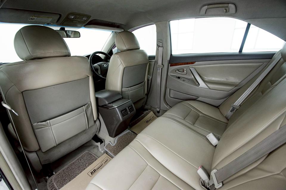 TOYOTA CAMRY 2.0 E 2008  11