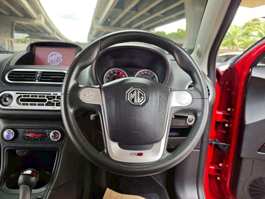 MG 3 1.5 D AT ปี 2016 เบนซิน เกียร์ออโต้ 12