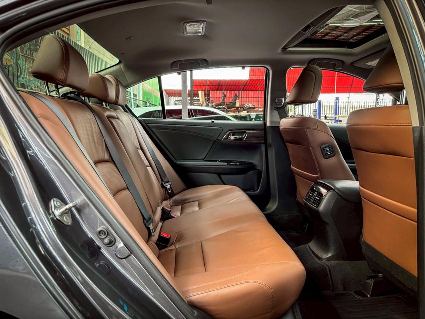 HONDA ACCORD 2.0 HYBRID TECH ปี2016รถบ้านแท้ ตัวท็อปสุดของรุ่น 10