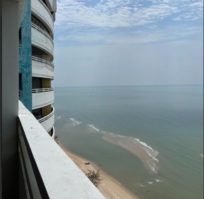 ขายคอนโดมิเนียมติดชายหาดชะอำ 2