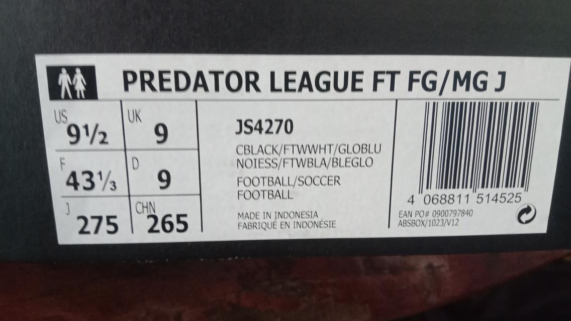 รองเท้าสตั้ดadidas predatorซื้อมาใส่ไม่ได้ 5
