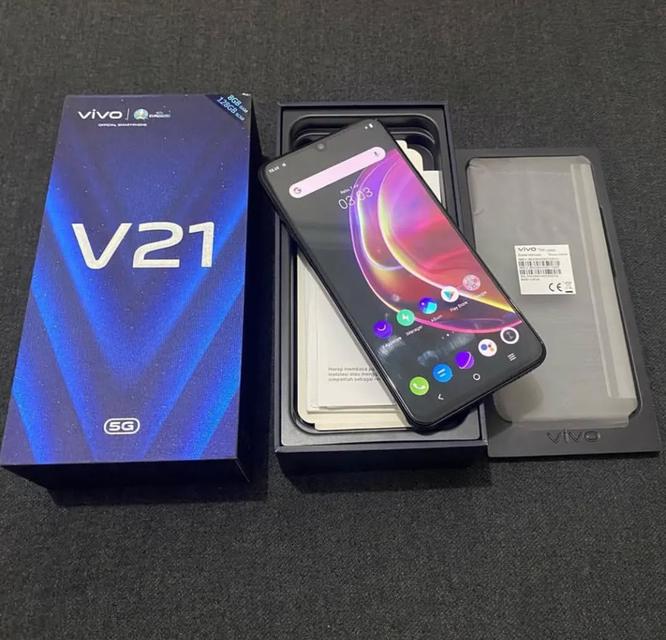 Vivo V21 มือ 2 เครื่องศูนย์ไทยอุปกรณ์ครบ 2