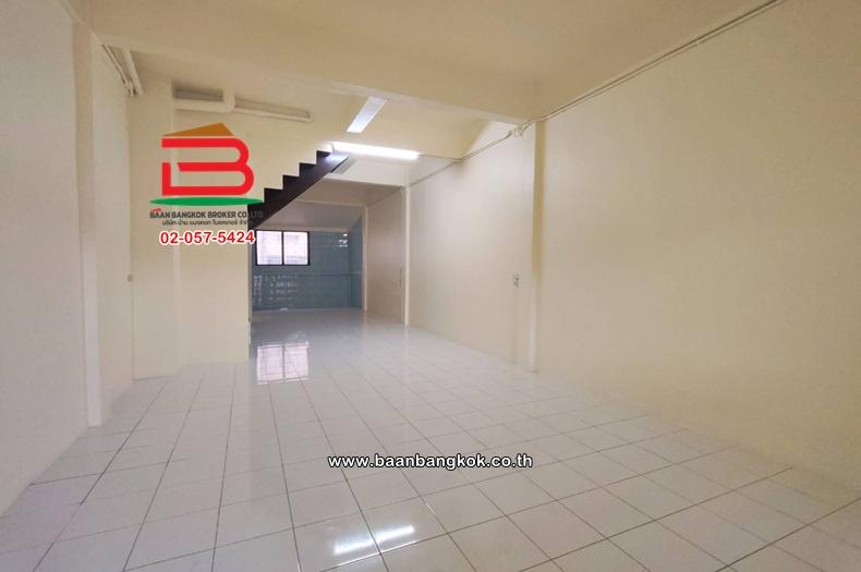 ขาย/เช่า ทาวน์โฮม เนื้อที่ 16 ตร.ว. หมู่บ้านฉัตรณรงค์วิลล่า 5, ใกล้ตลาดชัชวาล ถนนลำลูกกา(คลอง7) ตำบลบึงคำพร้อย อำเภอลำลูกกา ปทุมธานี 3