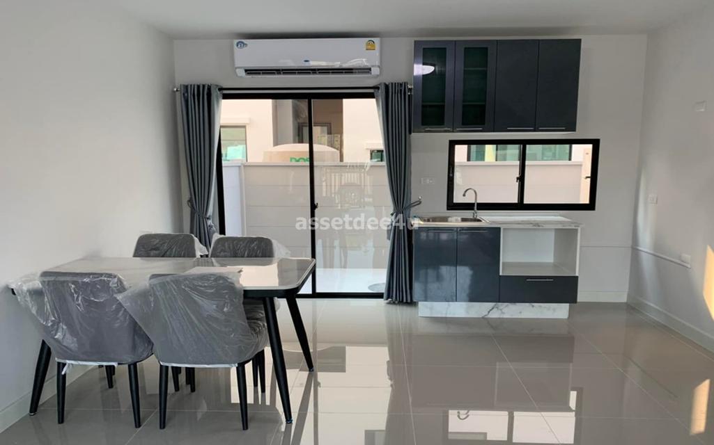 AT048 ให้เช่าทาวน์โฮม 3 ชั้น บ้านกลางเมือง ราชพฤกษ์ สาทร เฟอร์นิเจอร์และเครื่องใช้ไฟฟ้าครบ