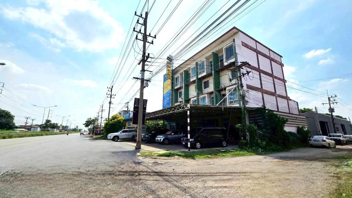 อาคารพาณิชย์ 4 ชั้น 3 คูหา ลาดหลุมแก้ว ติดถนน ปทุมธานี - บางเลน  2