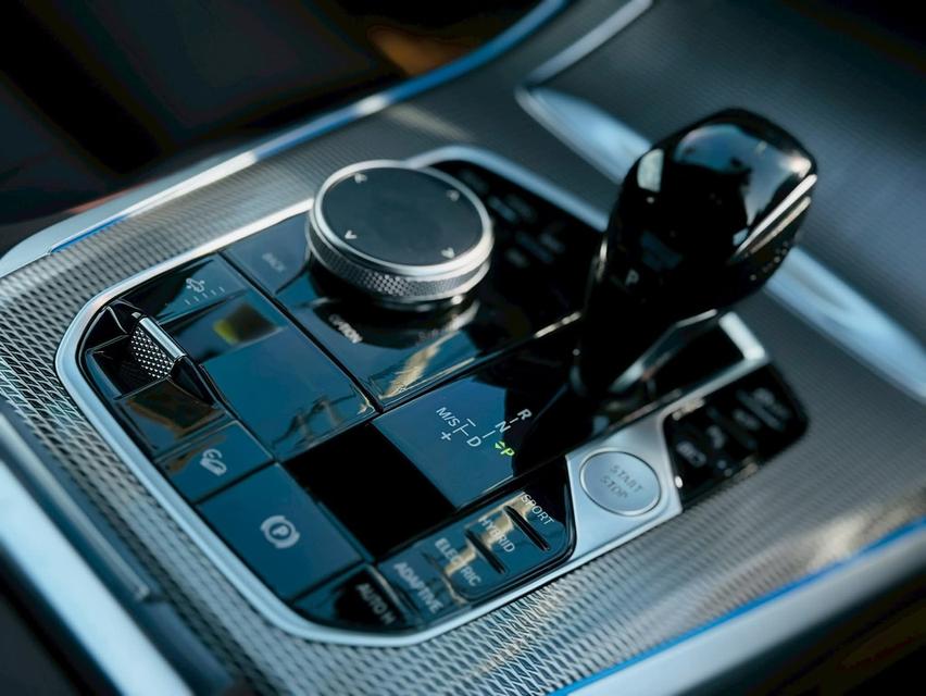 X5 XDRIVE 45e M SPORT 3.0 V6 PLUG-IN HYBIRD 12