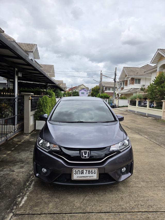 ขายรถHonda Jass รุ่นAT GK1.5SV ปี2014 เจ้าของ(ผู้หญิง)ขายเอง รถบ้านใช้มือเดียว สภาพดี ขายเพราะมีรถหลายคัน