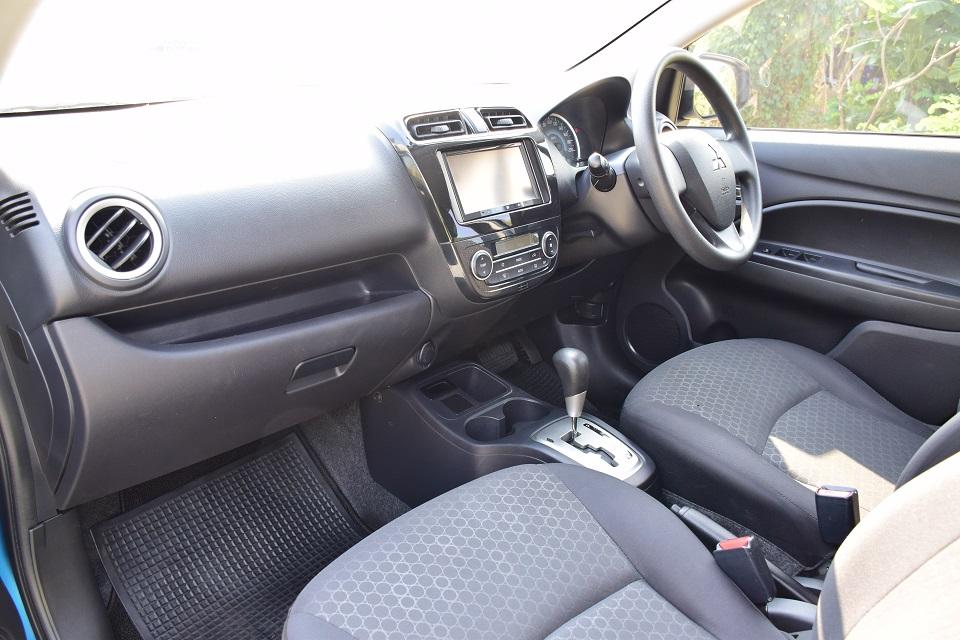 ผ่อนถูก 3 พันกว่าบาท ปี2012 MITSUBISHI MIRAGE 1.2 GLX พุตสต๊าท กุญแจคีเรท ขับประหยัดน้ำมัน แม็ก CD เดิมๆไฟตัดหมอก กล้องหลัง โทร0957401229 ไอดีไลน์UTBP รูปที่ 7