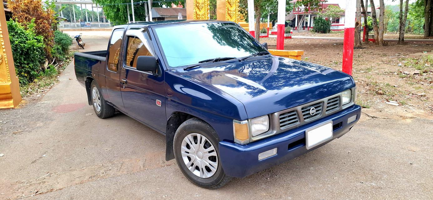 Nissan Big-M king cab ฝาแดงยอดนิยม เข้าไร่เข้าสวน
