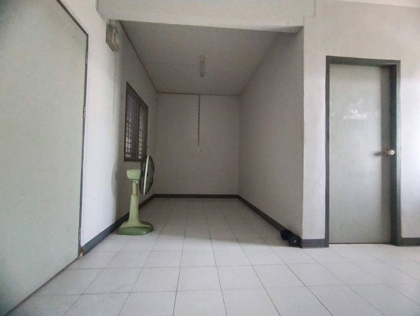 ขายห้องชุด เอื้ออาทร คอลงถนน สายใหมรีโนเวทใหม่ วิวไม่บล็อดฟรีแอร์ 8