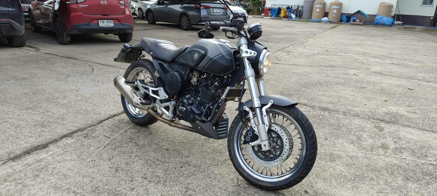 GPX Legend Gentleman 200cc