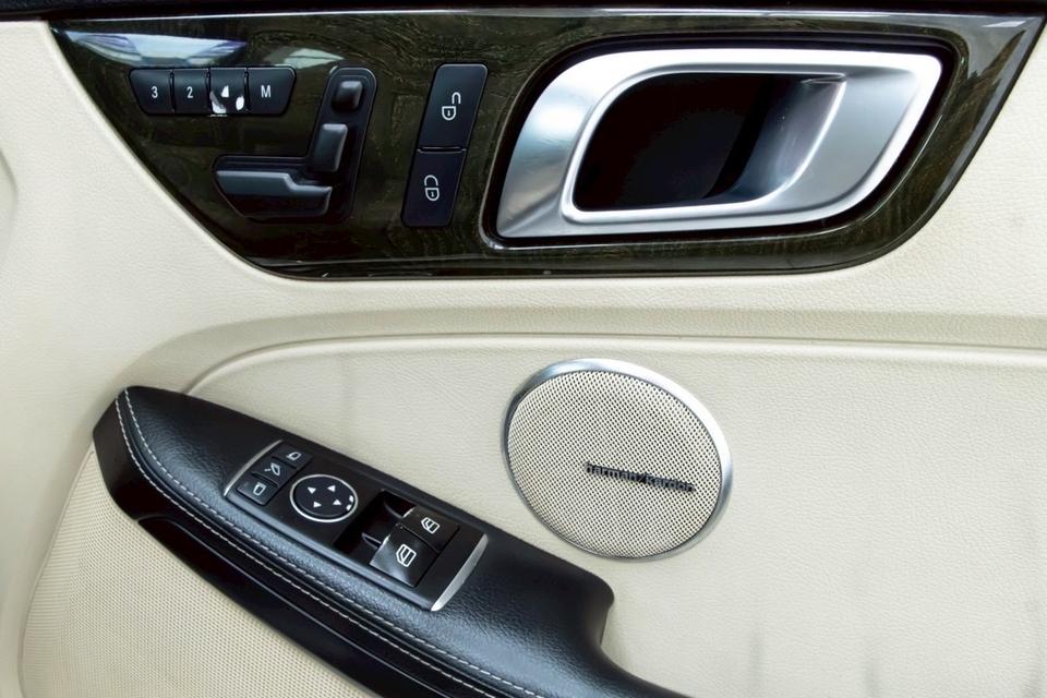รหัสรถ 2A860 BENZ SLK200 ROADSTER AMG R172 2012 17
