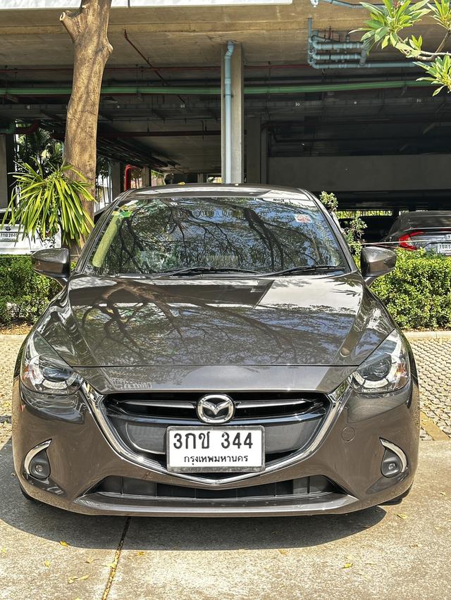 ขายรถยนต์มาสด้า 2 ปี 2019 เจ้าของขายเอง ไมล์น้อย รถบ้าน สภาพดี 1