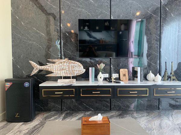 ขายด่วน พูลวิลล่า หัวหิน ประจวบฯ ใกล้ทะเล เดินทางสะดวก 2 ชั้น 3 ห้องนอน ตกแต่งเสร็จเรียบร้อย พร้อมเข้าอยู่ได้ทันที Tel. 0632897879 9