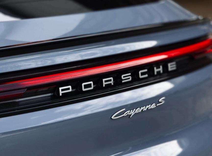 รหัสรถ MCA3702 2025 PORSCHE CAYENNE S COUPE V6 HYBRID 519HP มือเดียว รูปที่ 19
