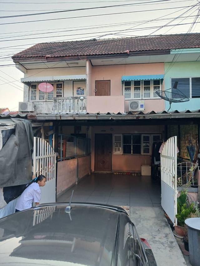 ขายทาวเฮ้าส์ 2 ชั้น 17 ตร.ว หมู่บ้านสยามนิเวศน์ 1 ซ.ประชาอุทิศ 90 ถ.คู่สร้าง 1