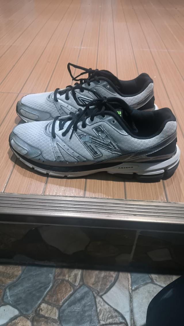 NEW BALANCENew Balance 530 Sport Lifestyle รองเท้าผ้าใบผู้ชาย - สีขาว