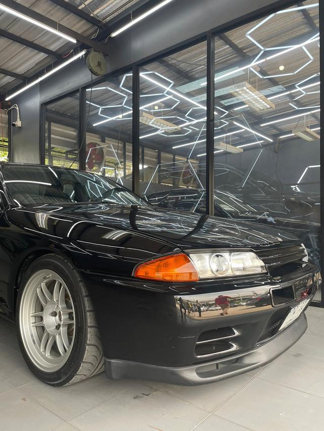 Nissan Skyline GT-R R32 แท้ (BNR32) สีดำ เนียนๆ คลีนๆ