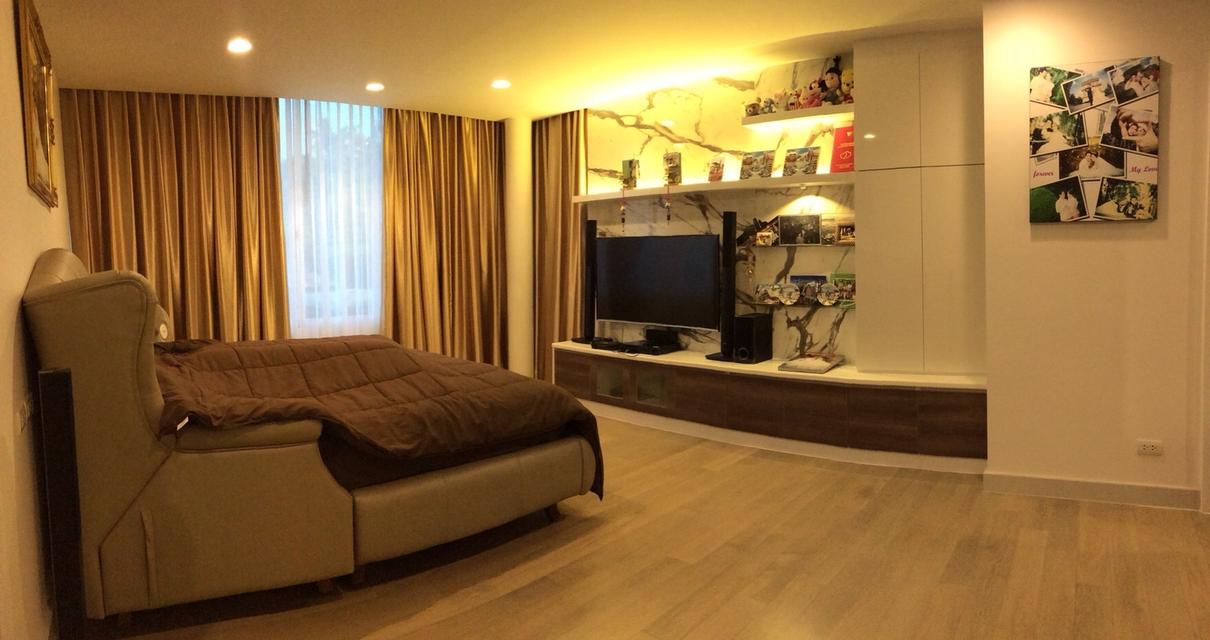 เช่า/ขาย บ้านเดี่ยว3ชั้น 13