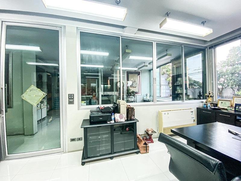 #ให้เช่าโรงงานบางบัวทอง นนทบุรี ถนน340  ขนาด 5599 ตรม มีใบ รง4  4