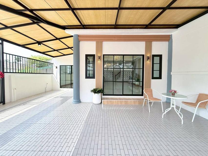 หลังมุม 32 ตรว. โซนเลียบวารี หนองจอก ฟรีโอน แบบนี้ต้องรีบ! 16