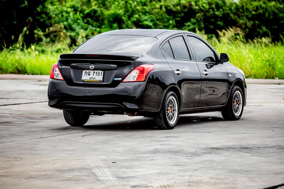 Nissan Almera 1.2E ปี 2015  สีดำ เกียร์ออโต้ 6