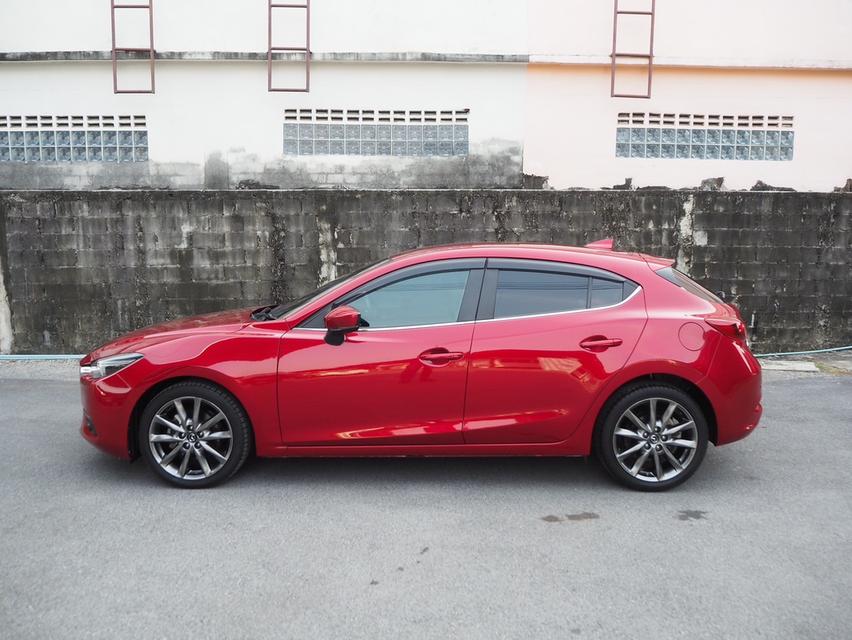 MAZDA MAZDA3 2.0 S SPORTS  5Dr   ปี 2019 5