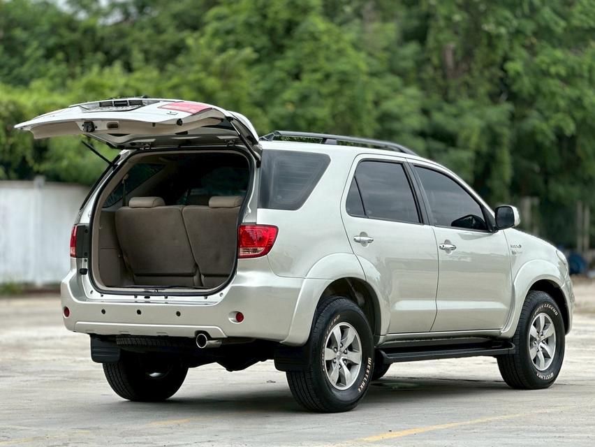 รหัสรถ PAT2261 FORTUNER 3.0 V A/T 4WD ปี 2007