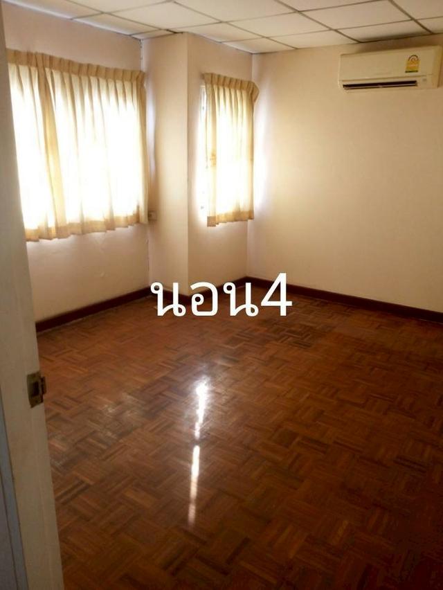 หมู่บ้าน​มิตร​ประชา​15 11