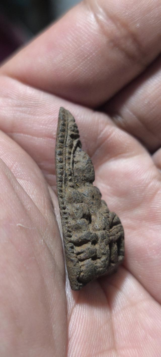 พระเลี่ยง ลำพูนเนื้อเขียว 3