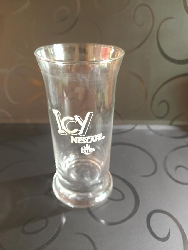 แก้วน้ำเก่าสะสมของNestle