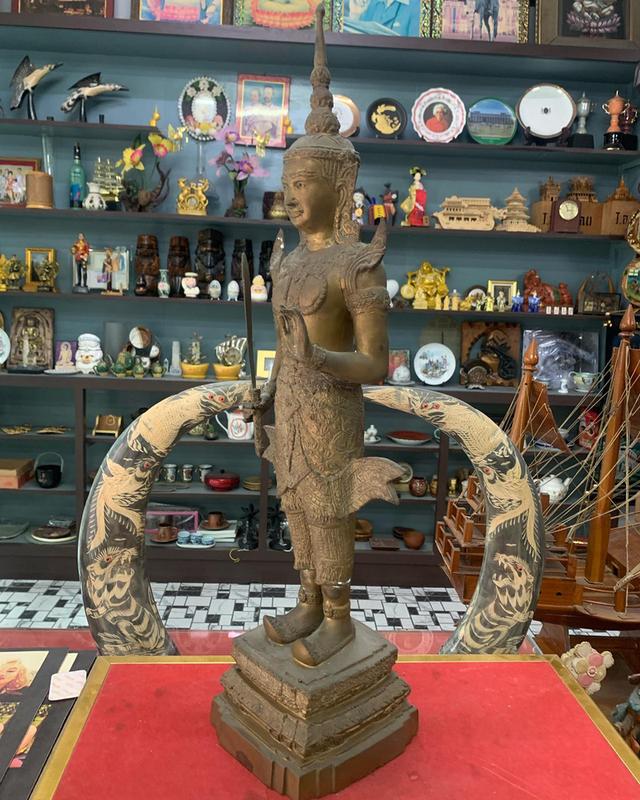 พระสยามเทวา ทองเหลืองขนาดใหญ่ 9