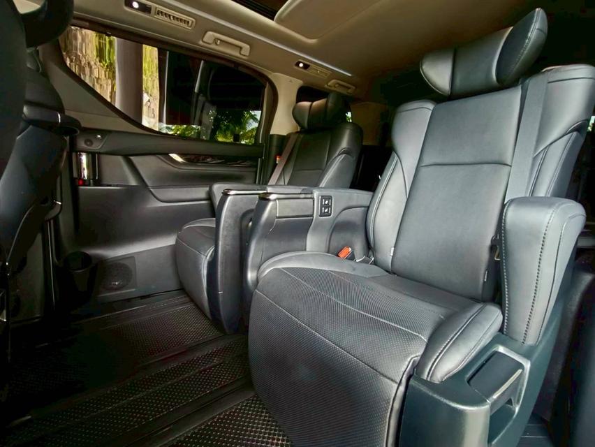 รหัสรถ PEAT111 🚙🚐TOYOTA ALPHARD​ SC  ปี​ 22  10
