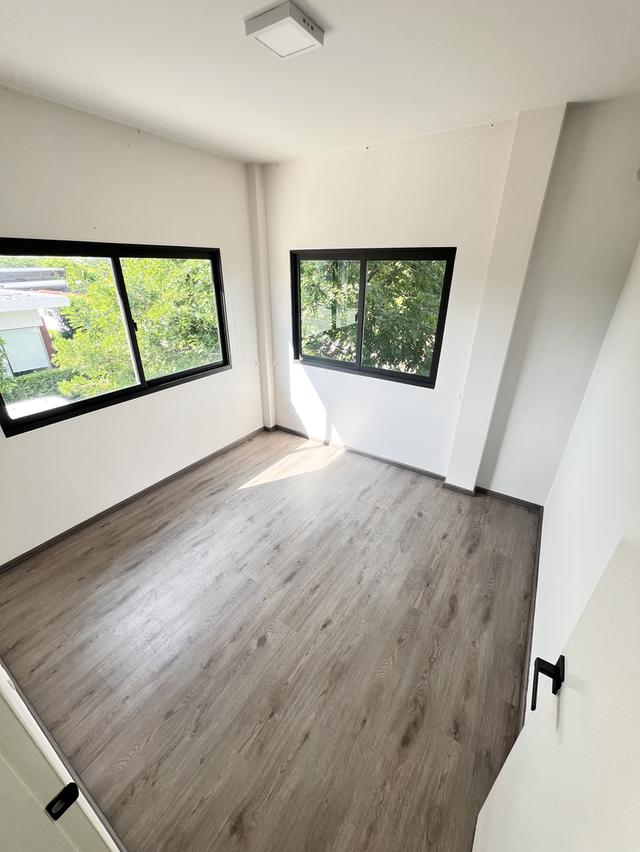 ขายบ้าน ติดสระว่ายน้ำ Grande Pleno รามอินทรา–วงแหวน 10