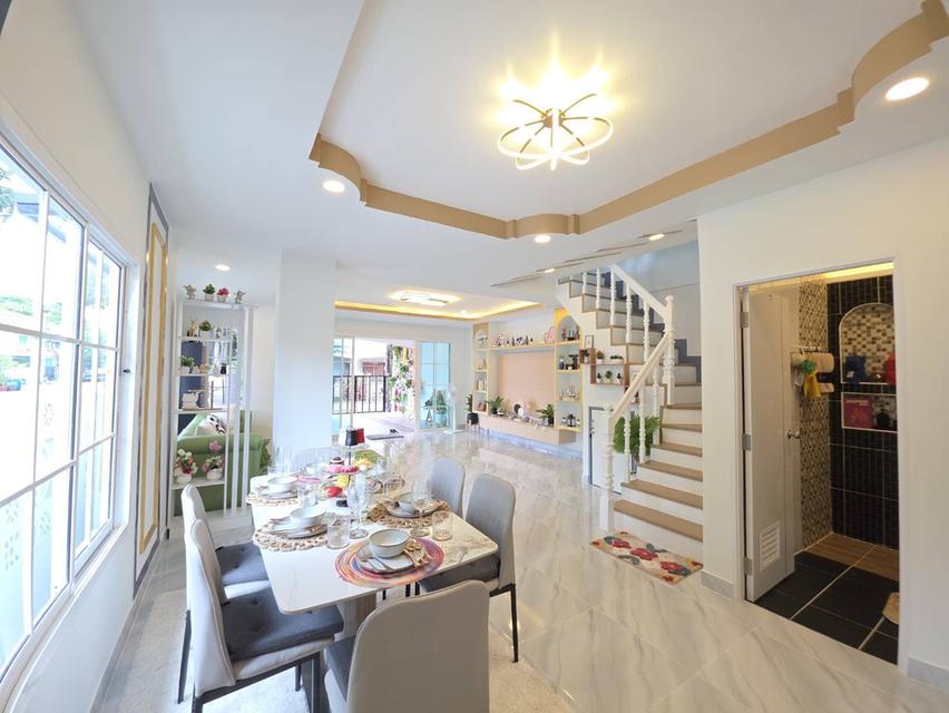 หมู่บ้านเคซี รามอินทรา 2 13