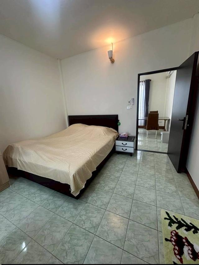 ให้เช่าบ้านเดี่ยว 1 ชั้น  บงกช 5 คลอง 2 ปทุมธานี 54 ตรว.3นอน 2น้ำ 1ครัว จอดรถ 2 คัน Renovate ใหม่  มีเฟอร์และเครื่องใช้ไฟฟ้าครบ แอร์ 3 ตัว 2