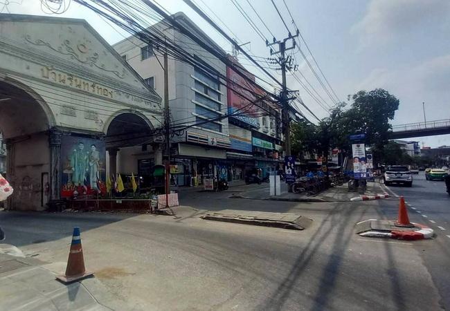 ขายทาวน์เฮ้าส์ หมู่บ้านรินทร์ทอง ซอยรามคําแหง 190 เขตมีนบุรี กรุงเทพมหานคร 8